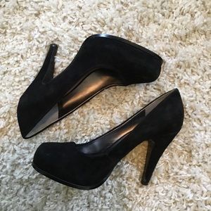 Nine West Black Suede Heel